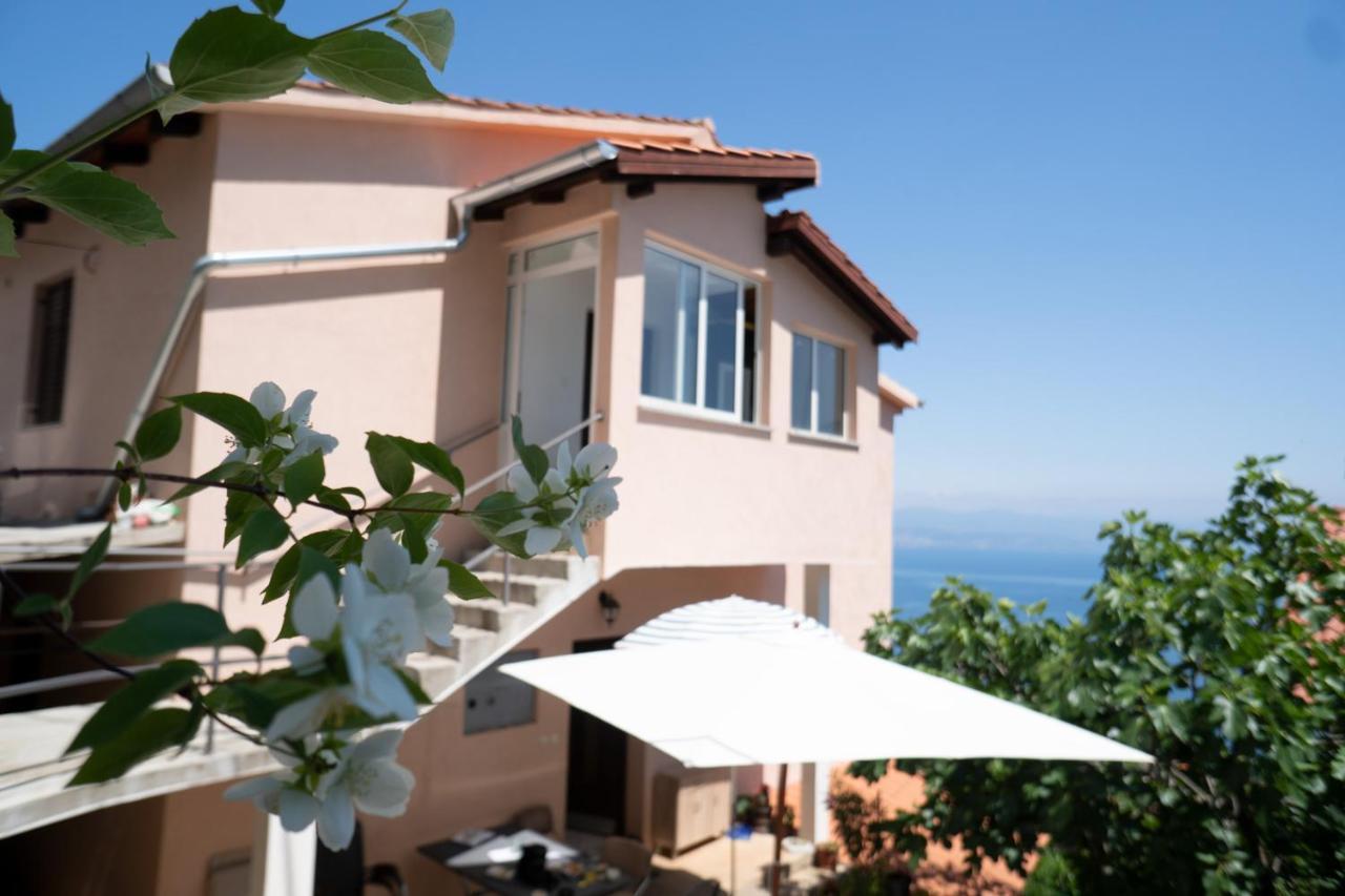 Cvita - Cozy Apartment With An Amazing View Lovran Exteriör bild
